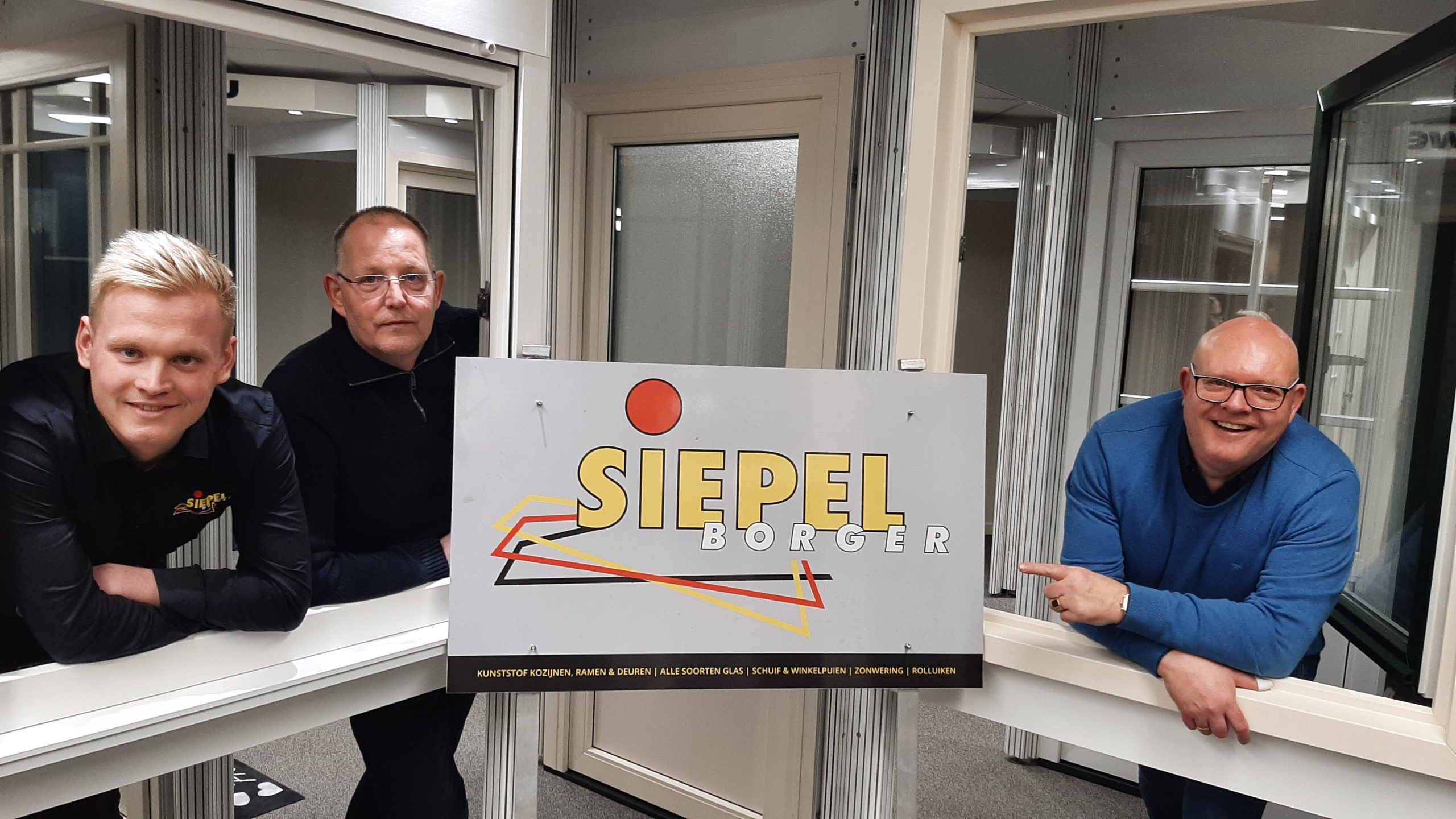 19-01: Siepel Borger Kunststof Kozijnen in Continu in Bedrijf